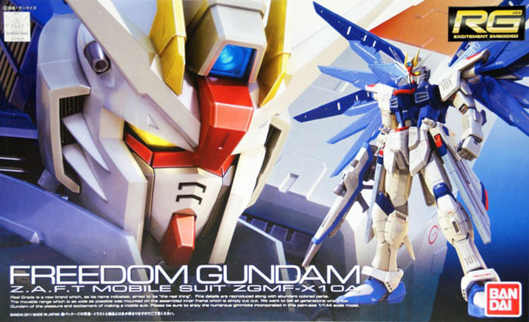 Bandai - Freedom Gundam - ZGMF-X10A Z.A.F.T. Mobile Suit RG 1/144 Scale Model Kit