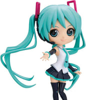 Bandai - Vocaloid Hatsune Miku - V4X Style Version A Q Posket Statue