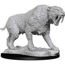 Load image into Gallery viewer, Wizkids - PF Battles Deep Cuts 90272 - Saber-Toothed Tiger